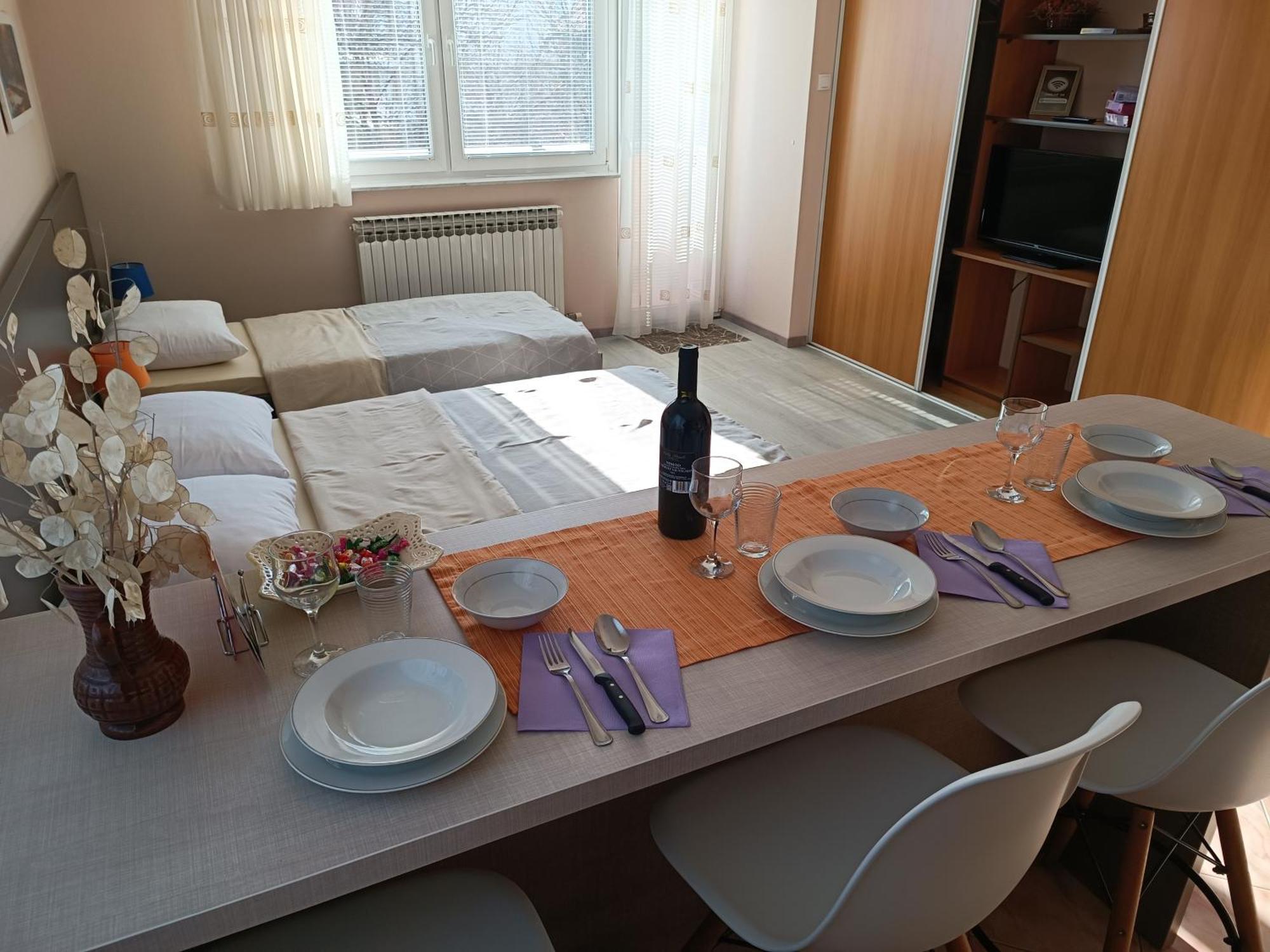 Apartmani Janjic บันยาลูกา ภายนอก รูปภาพ