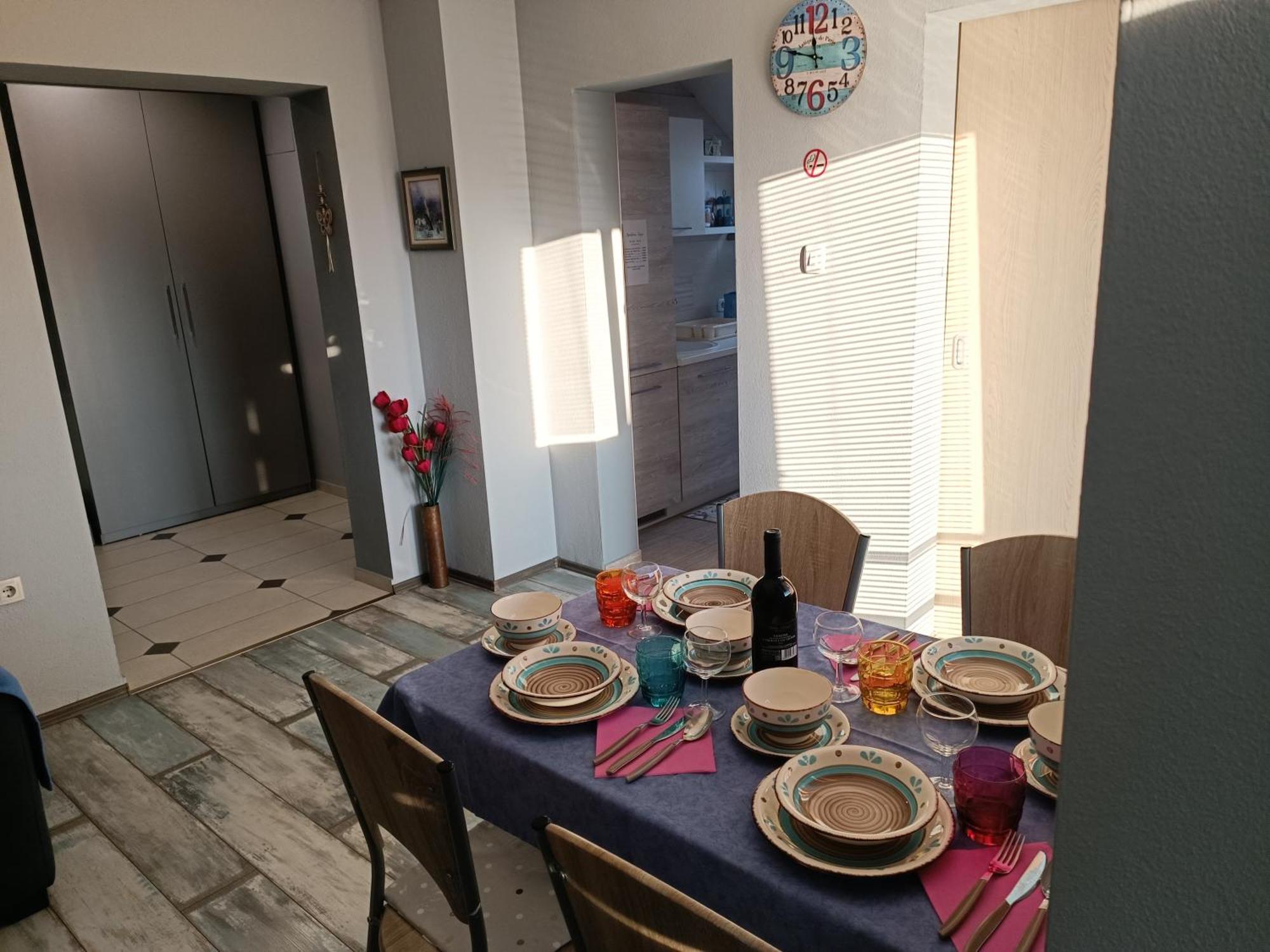Apartmani Janjic บันยาลูกา ภายนอก รูปภาพ