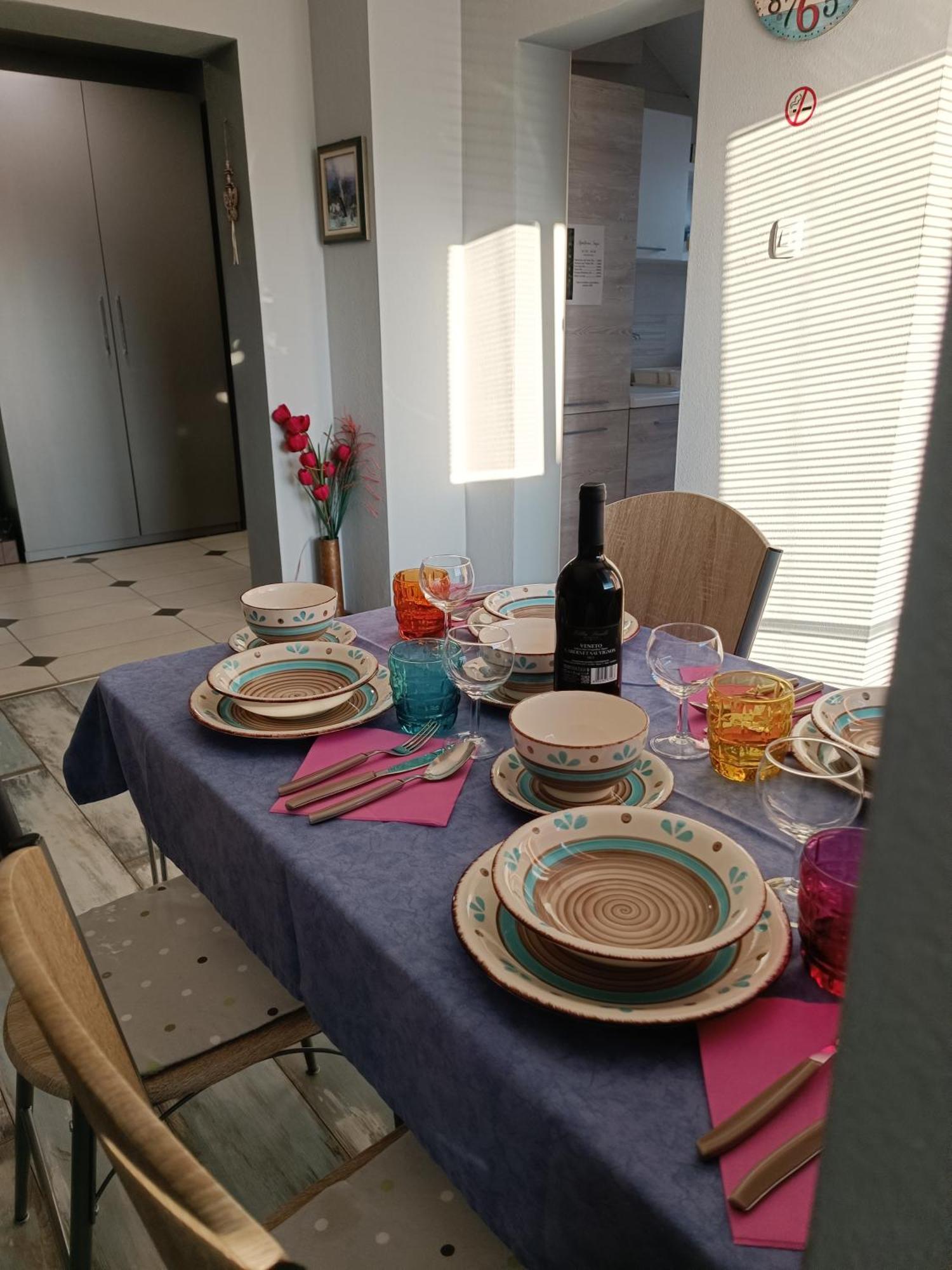 Apartmani Janjic บันยาลูกา ภายนอก รูปภาพ